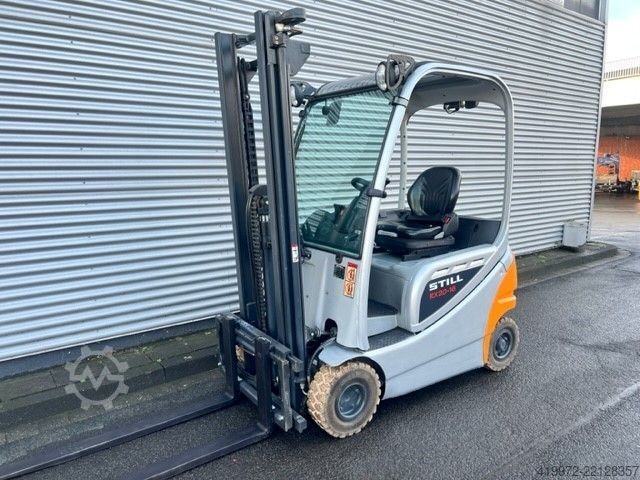 Electric 4-wheel forklift Still RX20-16P
