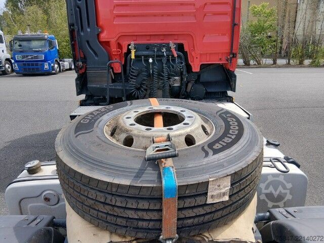 Standard tractor unit MAN TGX 18.470 BL Kipphydraulik Retarder Alu
