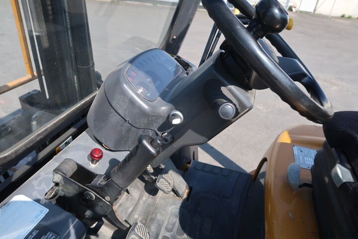 Front loader forklift TCM FG 15 T