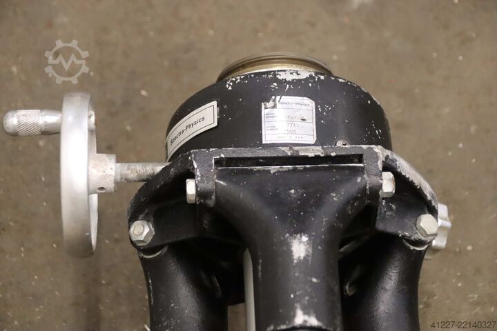 Theodolite tripod, large version Spectra-Physics 950  Höhe bis 2345 mm
