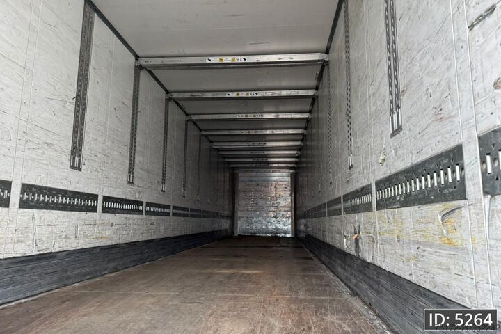  Schmitz Cargobull SCB/S3B / Double stock / Disk brakes