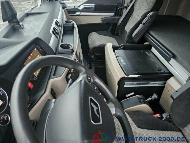 Standard tractor unit MAN TGX 18.430 XXL Retarder Deutscher LKW 1.Hand TÜV