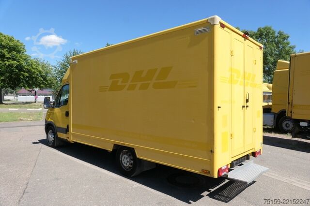 Transporter mit Koffer iveco Daily 35 S11 C30C AUTOMATIK KAMERA Regale LUFT DURCHGANG