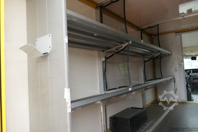 Transporter mit Koffer iveco Daily 35 S11 C30C AUTOMATIK KAMERA Regale LUFT DURCHGANG EURO-5 CoC