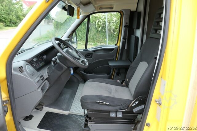 Transporter mit Koffer iveco Daily 35 S11 C30C AUTOMATIK KAMERA Regale LUFT DURCHGANG EURO-5 CoC