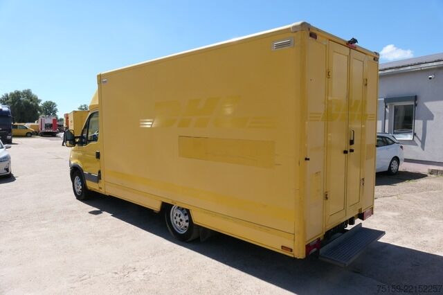 Transporter mit Koffer iveco Daily 35 S11 C30C AUTOMATIK KAMERA Regale LUFT DURCHGANG EURO-5 CoC