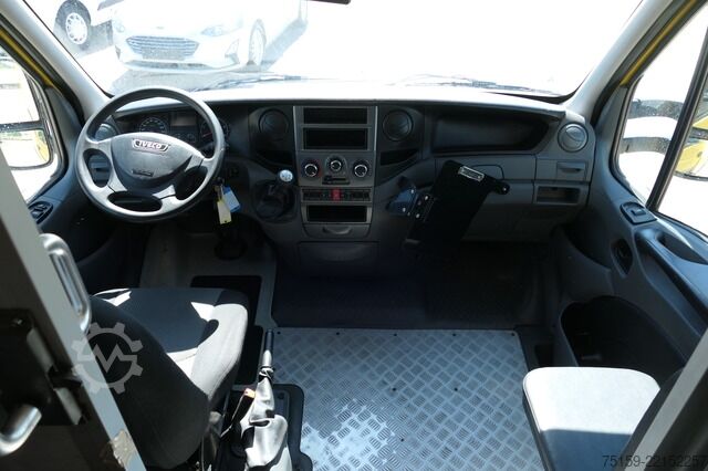 Transporter mit Koffer iveco Daily 35 S11 C30C AUTOMATIK KAMERA Regale LUFT DURCHGANG EURO-5 CoC
