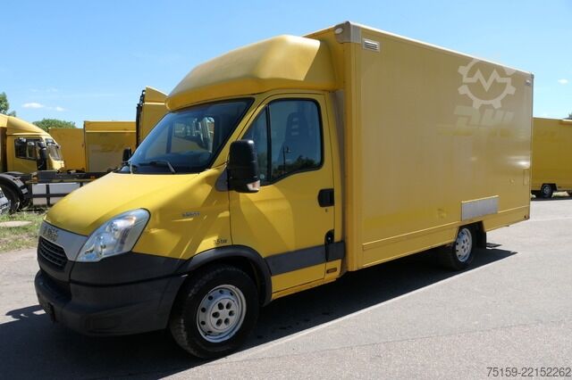 Transporter mit Koffer iveco Daily 35 S11 C30C AUTOMATIK KAMERA Regale LUFT DURCHGANG EURO-5 CoC