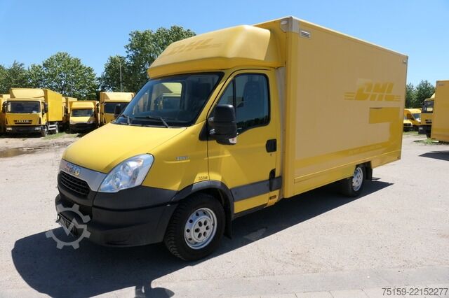 Transporter mit Koffer iveco Daily 35 S11 C30C AUTOMATIK KAMERA MAXI KAMERA Regale LUFT - EURO 5 - CoC