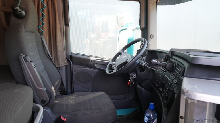 Kühl-/Tiefkühltransport Scania R 490 6x2 Frigo truck