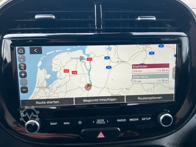 Van KIA Soul e-Soul DynamicLine 64 kWh LED Navi Kamera