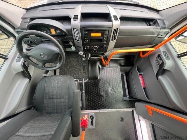 Minibus MERCEDES-BENZ Sprinter 314 BlueTEC 9Sitze+Rollstuhllift Klima