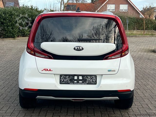 Van KIA Soul e-Soul DynamicLine 64 kWh LED Navi Kamera