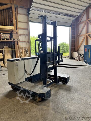Seitenstapler Votex Bison Material Handling B.V. 2004 P