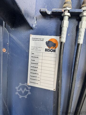 Seitenstapler Votex Bison Material Handling B.V. 2004 P
