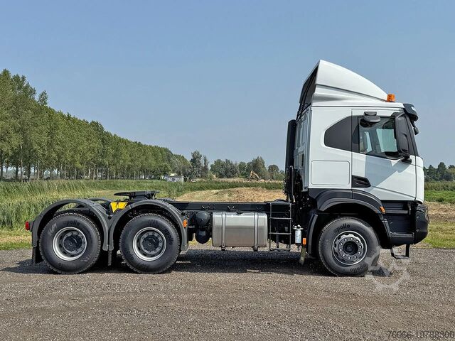 Standard-SZM Iveco T-Way AT720T47T H Tractor Head (14 units)