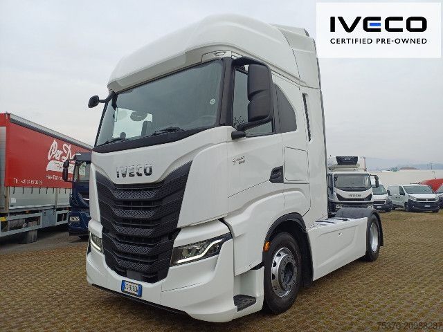 Standard tractor unit IVECO S-WAY AS440S53T/P