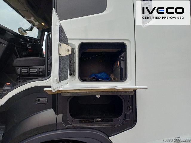 Standard tractor unit IVECO S-WAY AS440S53T/P