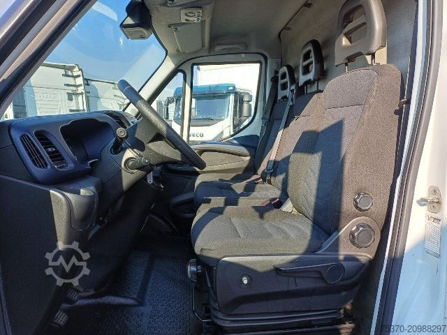 Panel van IVECO DAILY 35S16 - 3520