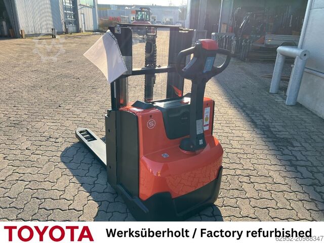 High Lift stacker Toyota SWE 200 D / Akku 2025!