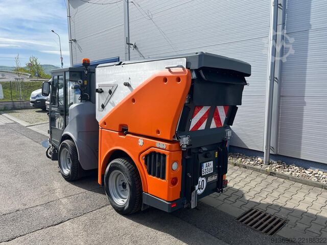 Kehrmaschine Hako Citymaster 1650
