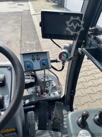 Kehrmaschine Hako Citymaster 1650