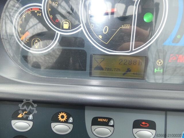 Telehandler / Telescope Forklift Manitou MT 1135 - 100 DS T5