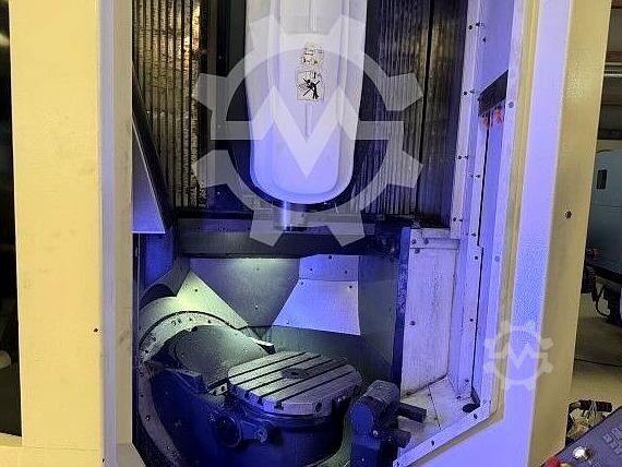 Machining Center - Vertical DECKEL MAHO DMU 40 Evo
