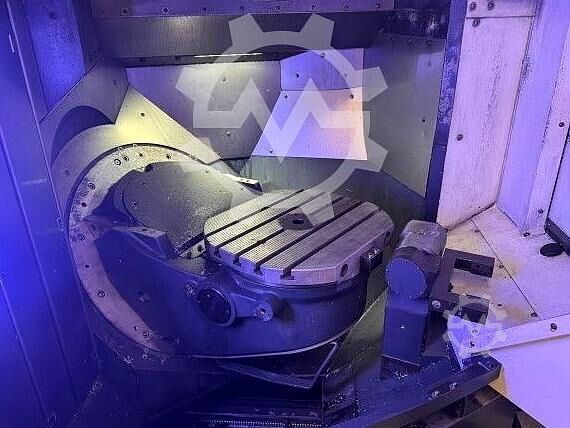 Machining Center - Vertical DECKEL MAHO DMU 40 Evo