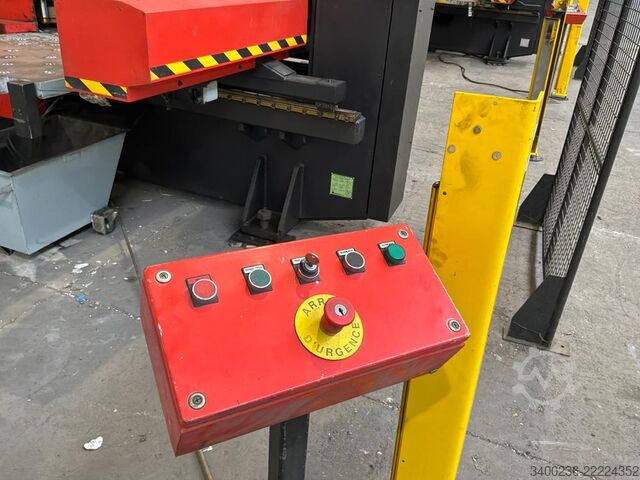 1993 Amada Arcade 210 CNC Refurbished Punching and Nibbling Machine Amada Arcade 210 CNC