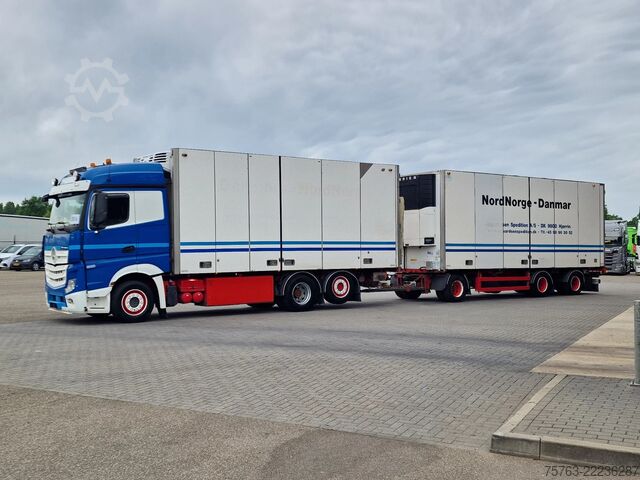 Refrigerated/frozen transport Mercedes-Benz Actros 2553 6x2 - Thermoking frigo - Loadlift +...