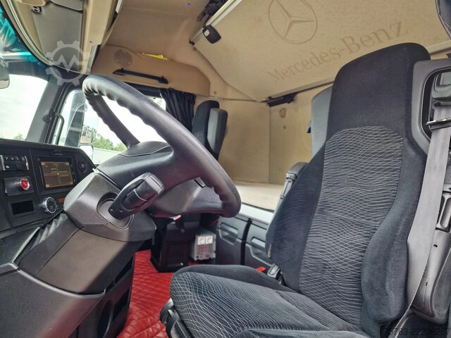 Refrigerated/frozen transport Mercedes-Benz Actros 2553 6x2 - Thermoking frigo - Loadlift +...