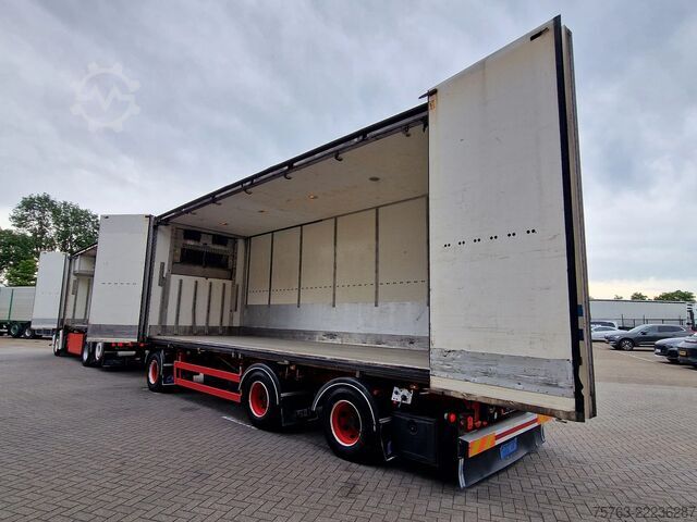 Refrigerated/frozen transport Mercedes-Benz Actros 2553 6x2 - Thermoking frigo - Loadlift +...