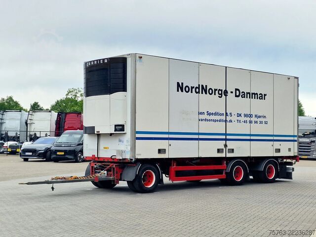 Refrigerated/frozen transport Mercedes-Benz Actros 2553 6x2 - Thermoking frigo - Loadlift +...