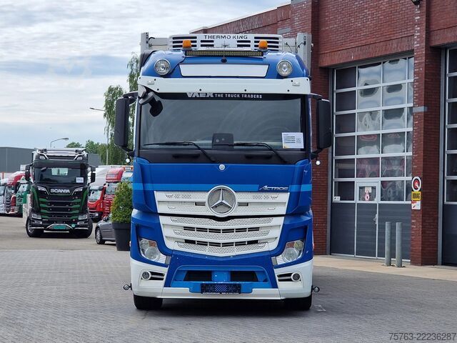 Refrigerated/frozen transport Mercedes-Benz Actros 2553 6x2 - Thermoking frigo - Loadlift +...