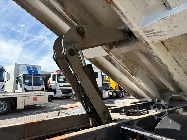 Tipper with crane Mercedes-Benz Axor + HIAB 088 ES -3 HIDUO + TIPPER + EURO 4