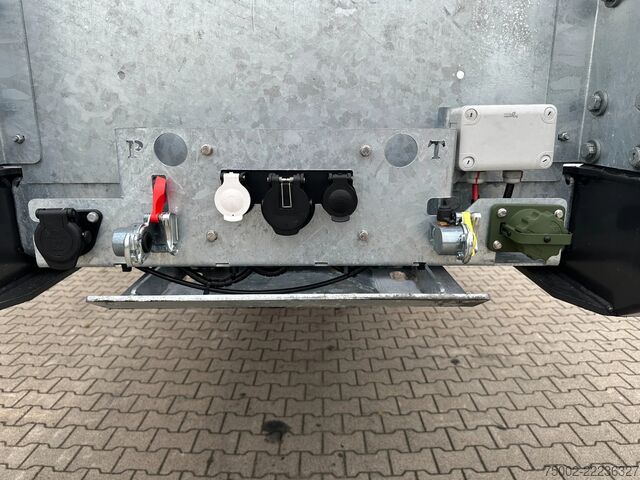 Platform trailer Faymonville MAX210-Z-3AA-13.60-22.5-2.54 / 2X EXTENDABLE UP...