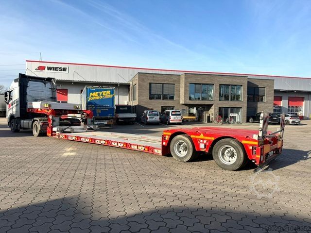 Tieflader-Sattelauflieger KÄSSBOHRER SLL 2/2H 2-Achs Tiefbett Hydraulische Lenkung