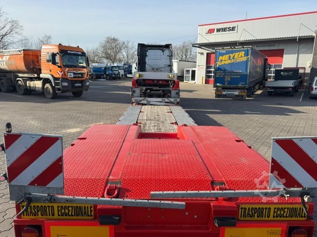 Tieflader-Sattelauflieger KÄSSBOHRER SLL 2/2H 2-Achs Tiefbett Hydraulische Lenkung