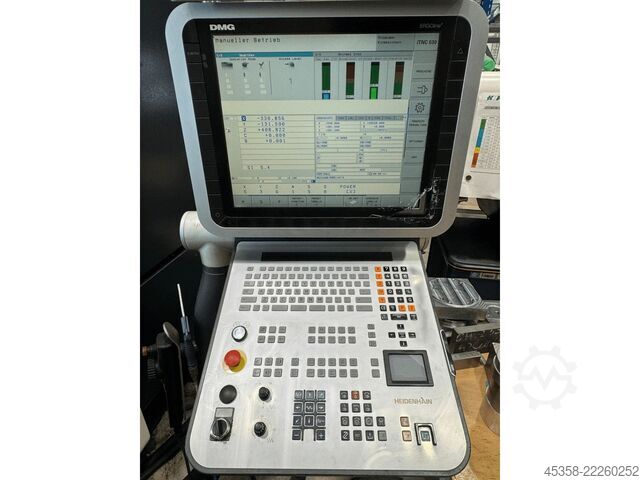 Universal-Bearbeitungszentrum DMG MORI HSC 75 linear