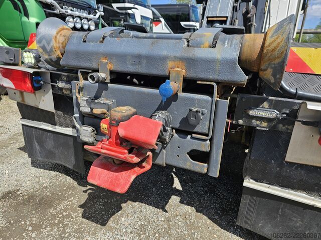 R500LB6X2 HHZ V8 Leaf/Leaf ROBSON 6x4 3 Pedals SCANIA R500LB6X2 HHZ V8 Blatt/Blatt