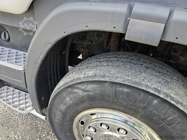 R500LB6X2 HHZ V8 Leaf/Leaf ROBSON 6x4 3 Pedals SCANIA R500LB6X2 HHZ V8 Blatt/Blatt