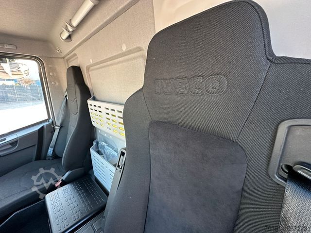 Refrigerated truck IVECO ML140E28