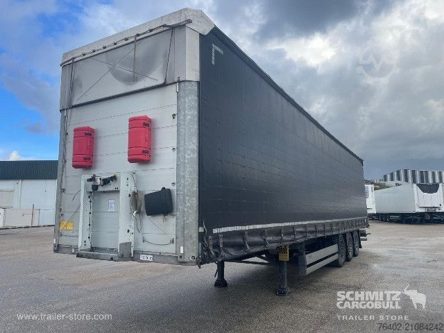 Auflieger mit Pritsche & Plane Schmitz Cargobull Semitrailer Curtainsider Varios
