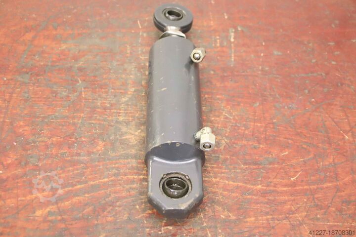 Hydraulikzylinder unbekannt Hub 100 mm