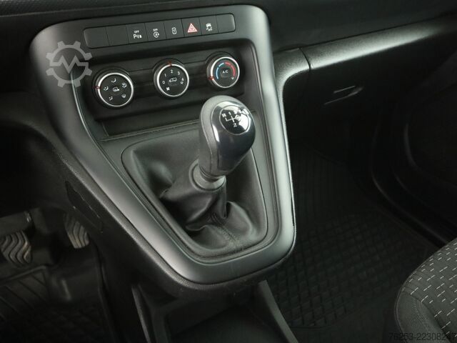 Panel van Mercedes-Benz Citan 108 CDI Kasten BASE Standard