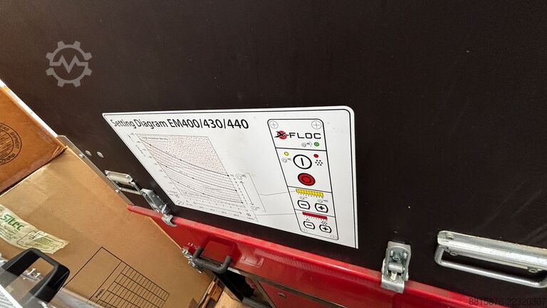Machine for blowing insulation materials X-Floc EM400