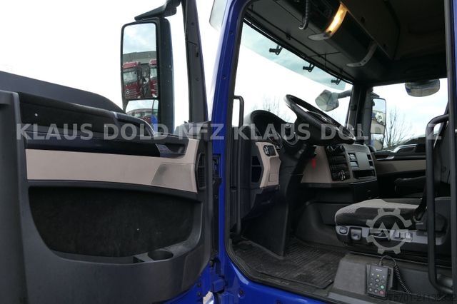 Standard SZM MAN TGX 18.500 Retarder 2-Tanks Navi Euro 6