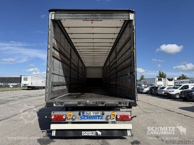 Open semitrailer with tarp Schmitz Cargobull Curtainsider Standard