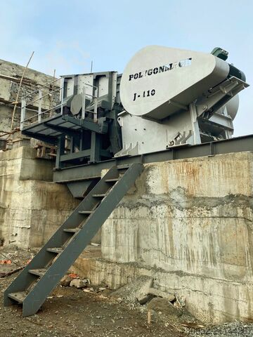 Schuttbrecher Polygonmach jaw crusher 1100*850mm